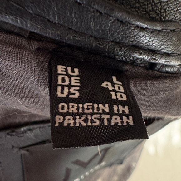 Mauritius Two-Tone Leather Motorcycle Jacket - Picture 8 of 8